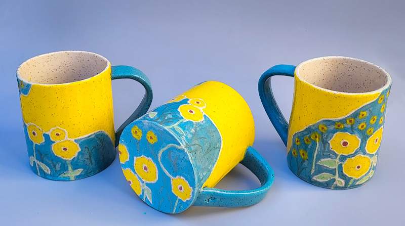 Sunny medium mugs
